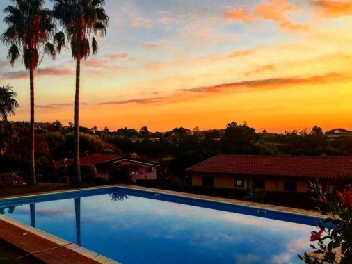 Villa Contura | 2 Bed 1 Bath with Terrace & Garden | DEAL OF THE MONTH